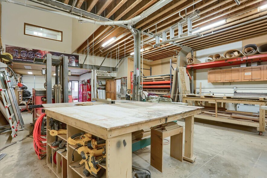 More Photos Of 7390 S Fraser St, Centennial Warehouse For Sale