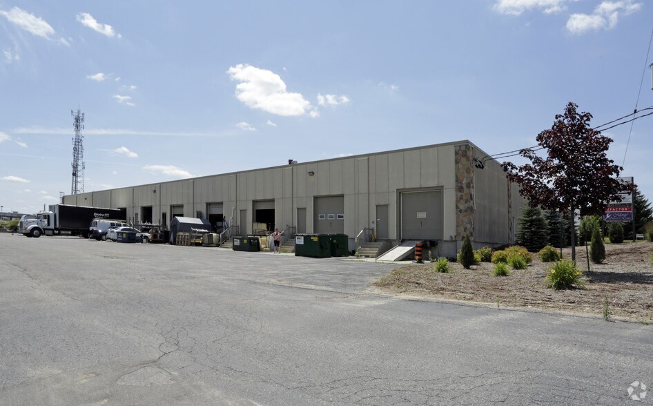 More Photos Of 105 Randall Dr, Waterloo Warehouse For Lease