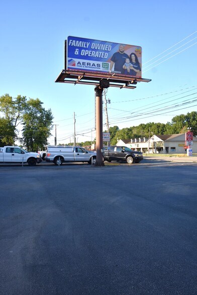 More Photos Of 1305-1363 S Raccoon Rd, Austintown Storefront For Sale