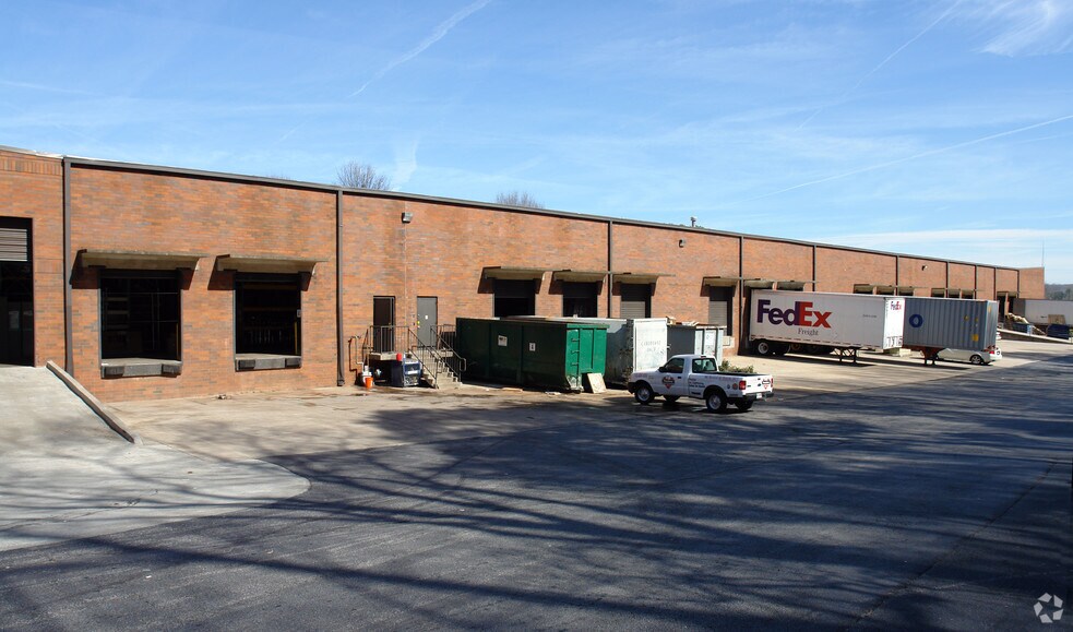 More Photos Of 2500 Meadowbrook Pky, Duluth Distribution For Lease