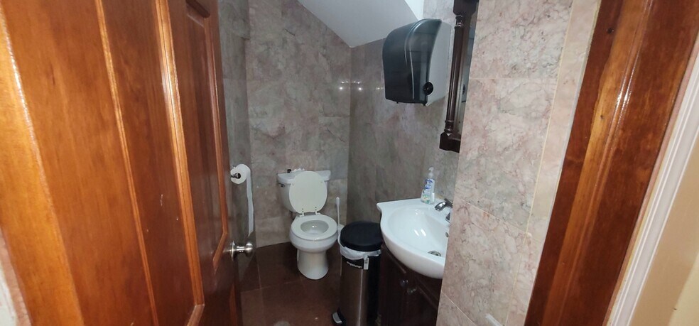 More Photos Of 42 Park Hill Ave, Yonkers Religious Facility For Sale