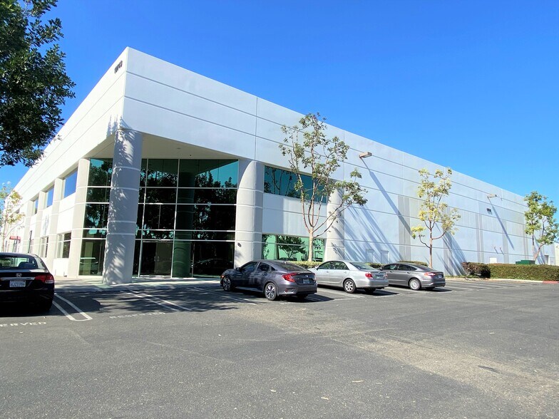 More Photos Of 10741 Walker St, Cypress Warehouse For Lease