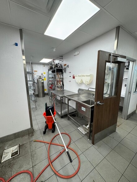 More Photos Of 12138 Hwy 17 Bypass N Byp, Murrells Inlet Fast Food For Lease