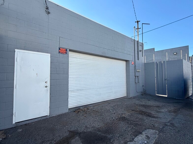 More Photos Of 4401 Firestone Blvd, South Gate Flex For Lease