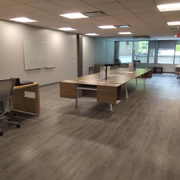 More Photos Of 7550 Wisconsin Ave, Bethesda Office For Lease