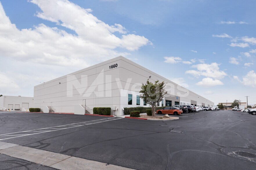 More Photos Of 1660 Helm Dr, Las Vegas Unknown For Lease