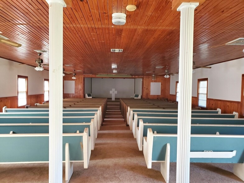 More Photos Of 3922 County Road 353, Brazoria Religious Facility For Sale