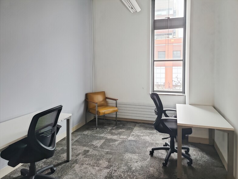 More Photos Of 310 Lenox Ave, New York Coworking Space
