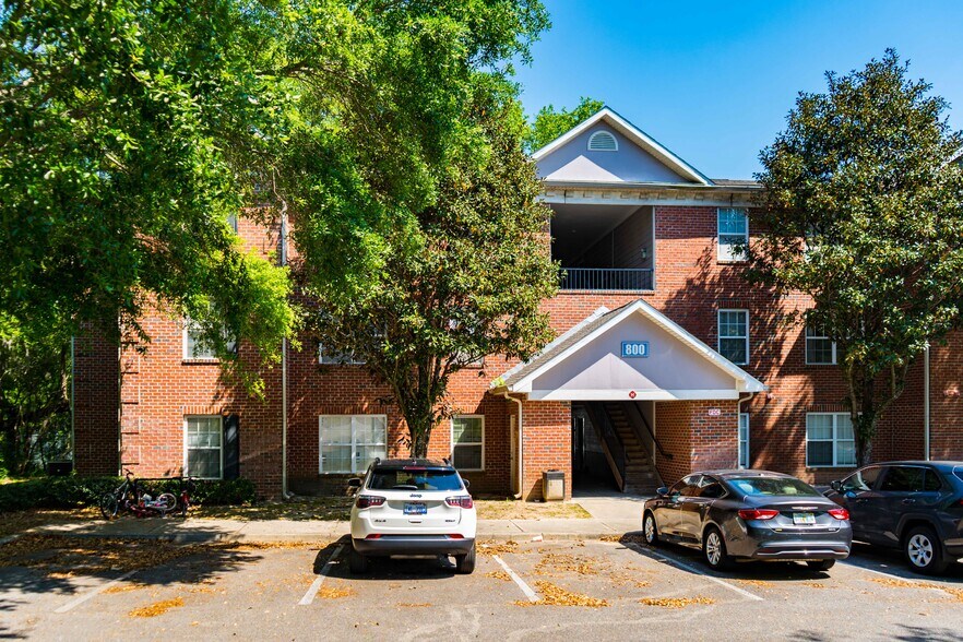 More Photos Of 3000 S Adams St, Tallahassee Apartments For Sale