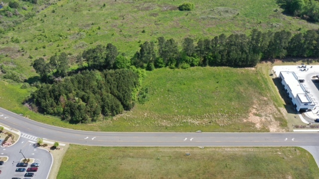 Primary Photo Of 1953 Parkway Pointe Dr, Winder Land For Sale