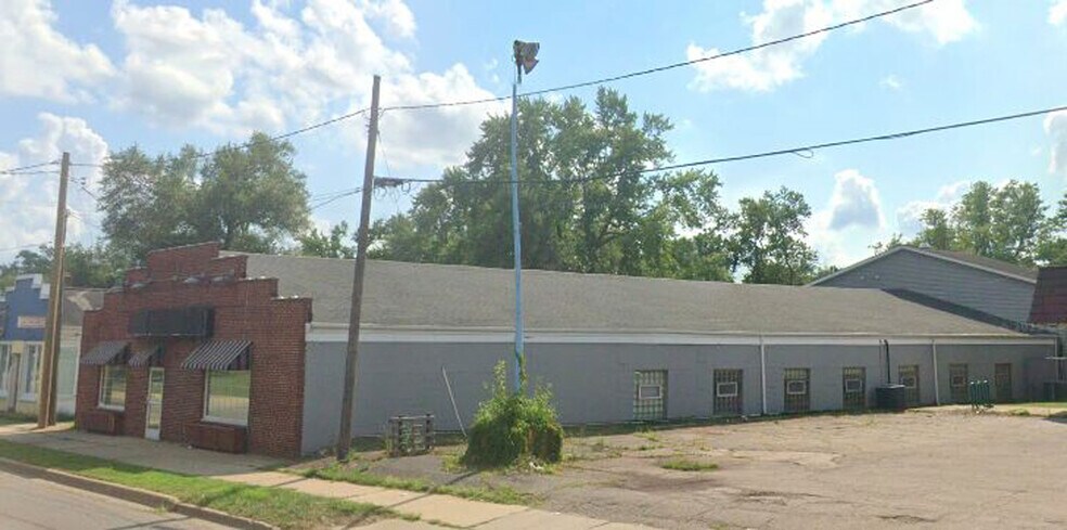 More Photos Of 2918 Portage St, Kalamazoo Office For Sale