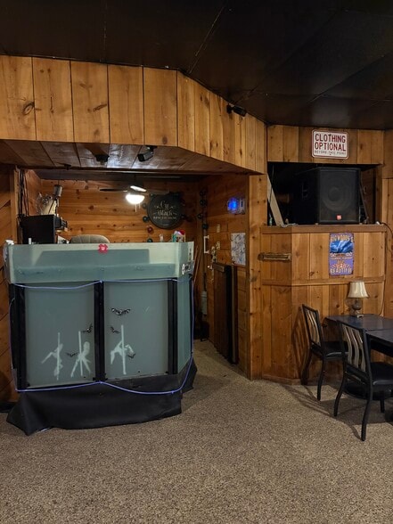 More Photos Of 1704 E Hwy 70, Kingston Bar For Sale