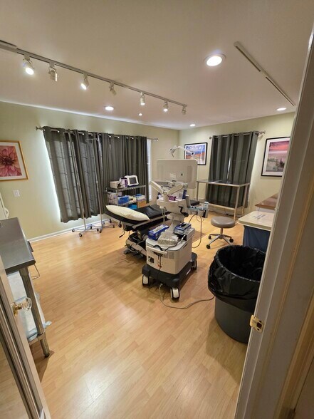 More Photos Of 788 Broad St, Shrewsbury Loft Creative Space For Lease