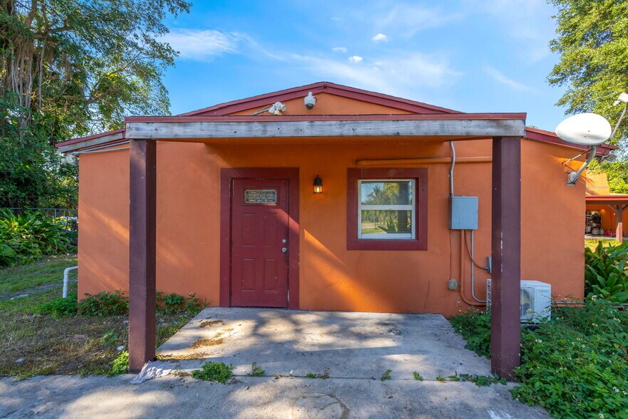 More Photos Of 4351 SW 25th St, Fort Lauderdale Land For Sale