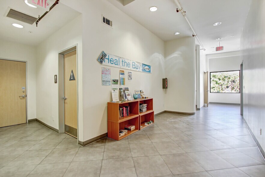 More Photos Of 1438-1444 9th St, Santa Monica Loft Creative Space For Lease