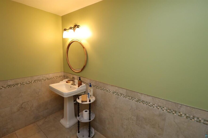 More Photos Of 315 Turner Rd, Ashland Restaurant For Sale