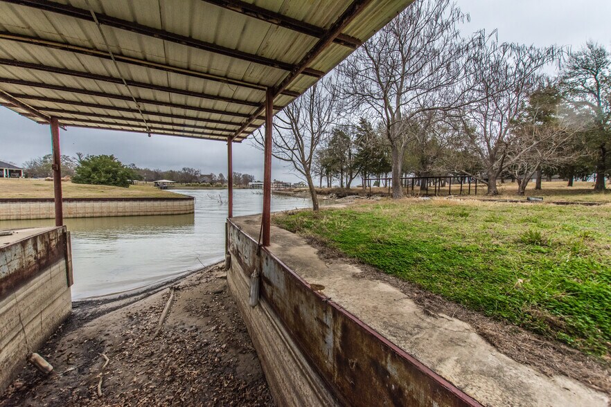 More Photos Of 775 SE County Road 3190, Corsicana Land For Sale