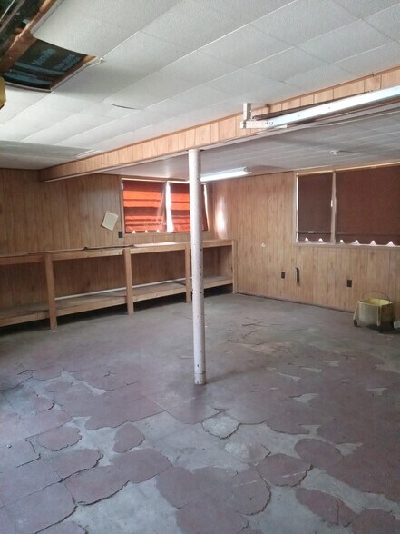 More Photos Of 515 W Butler Ave, Chalfont Veterinarian Kennel For Sale