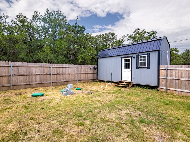 More Photos Of 8036 County Road 604, Brownwood Multifamily For Sale