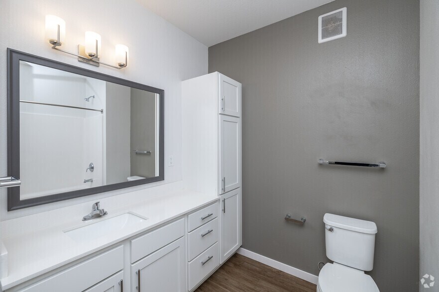 More Photos Of 201 El Dorado Dr, Jordan Apartments For Lease