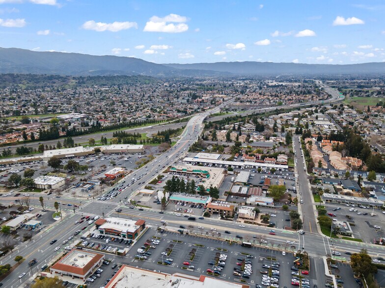 More Photos Of 465 Blossom Hill Rd, San Jose Storefront Retail Office For Sale
