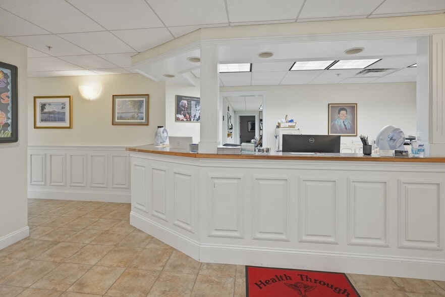 More Photos Of 76 Woodland St, Methuen Medical For Sale