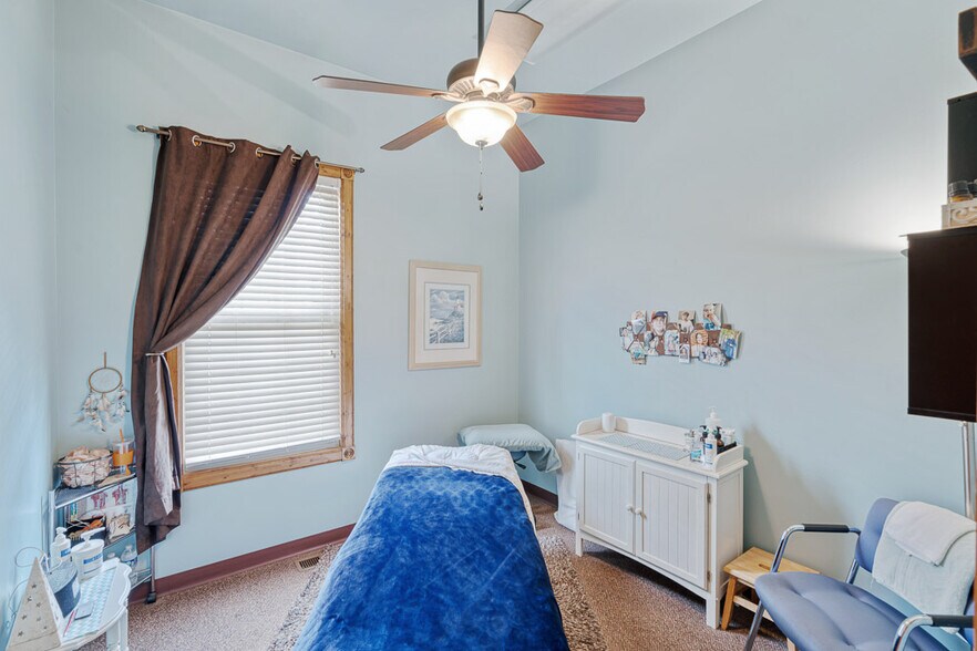 More Photos Of 15195 Allen Rd, Southgate Rehabilitation Center For Sale