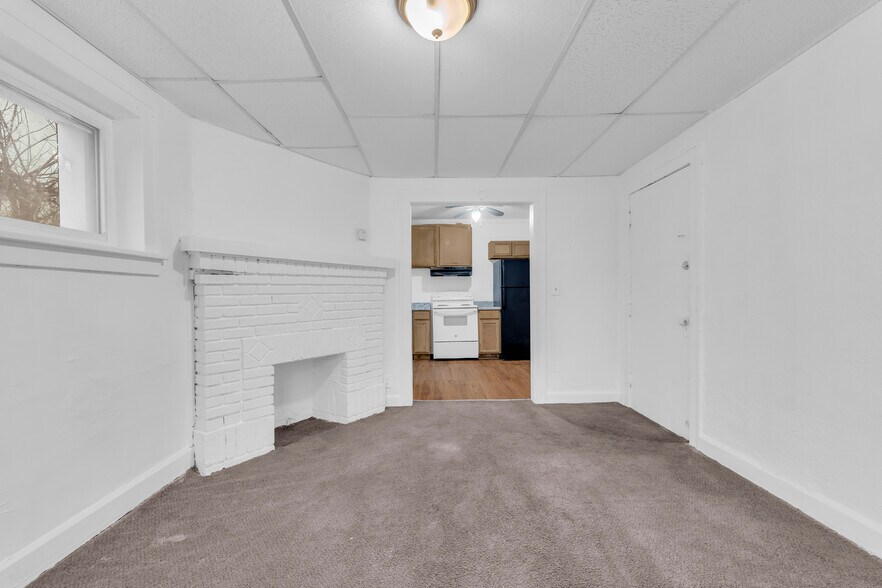 More Photos Of 976 E 70th St, Cleveland Apartments For Sale