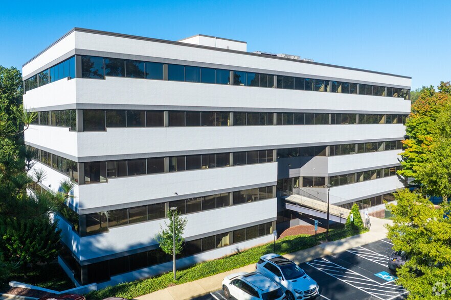 More Photos Of 4600 Marriott Dr, Raleigh Office For Lease