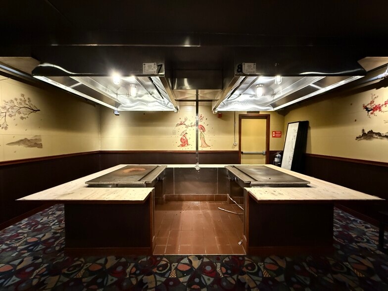 More Photos Of 121 Depot St, Milford Restaurant For Sale
