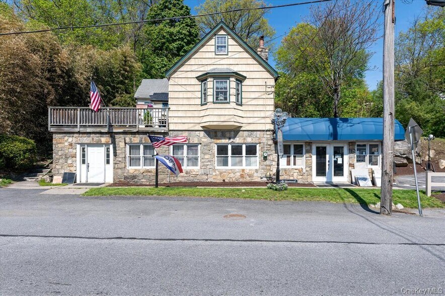 More Photos Of 544 US-6, Mahopac Freestanding For Sale