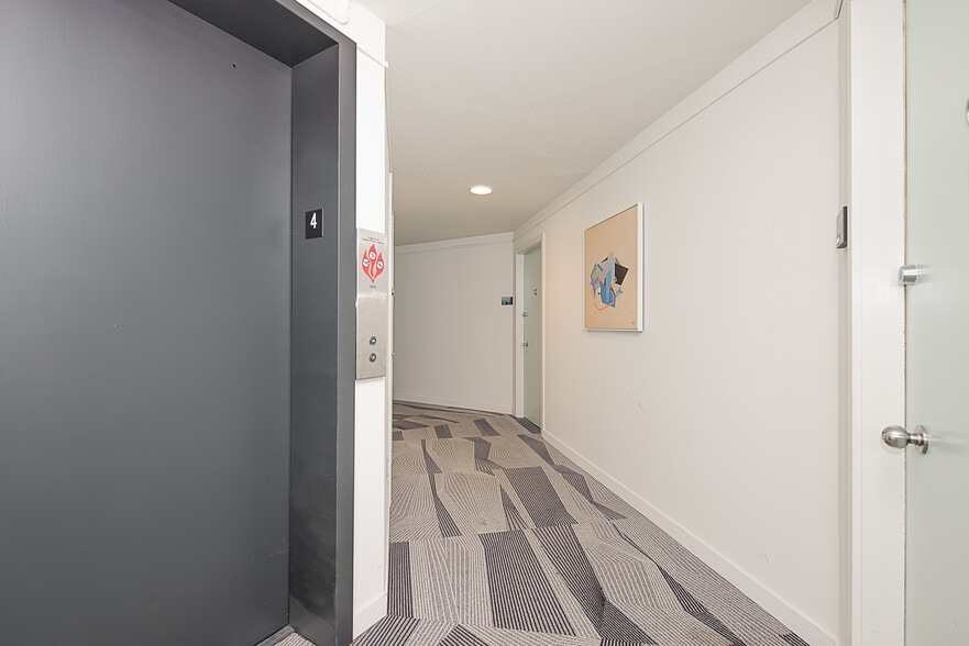 More Photos Of 800 Queen Anne Ave N, Seattle Apartments For Sale