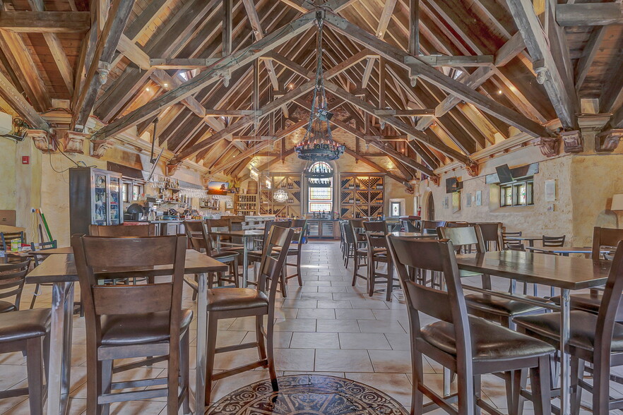 More Photos Of 1715 E Main St, Mohegan Lake Restaurant For Sale