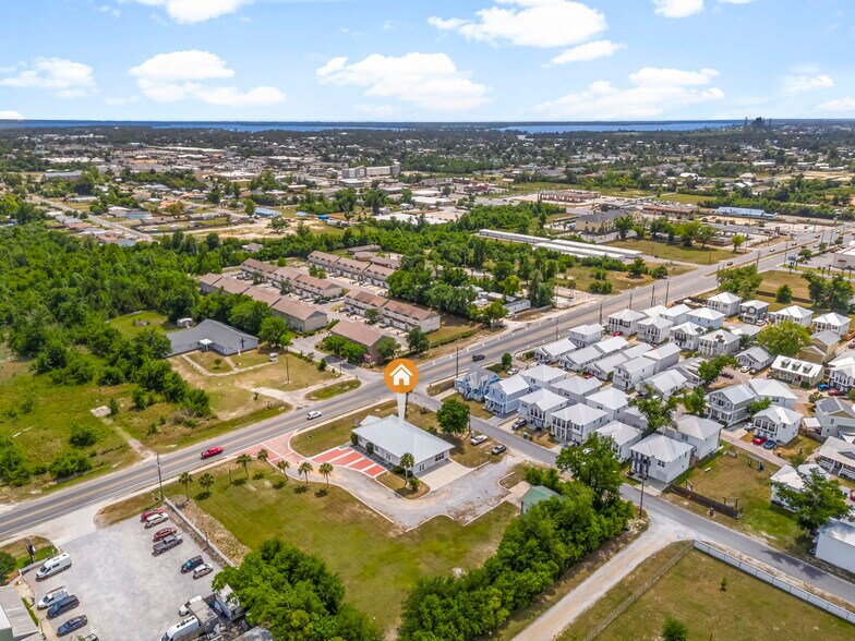 More Photos Of 5907 Sr-22, Panama City Funeral Home For Lease
