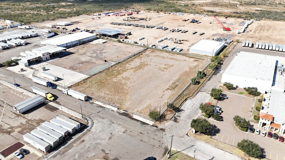 More Photos Of 1126 Black Diamond St, Laredo Land For Sale