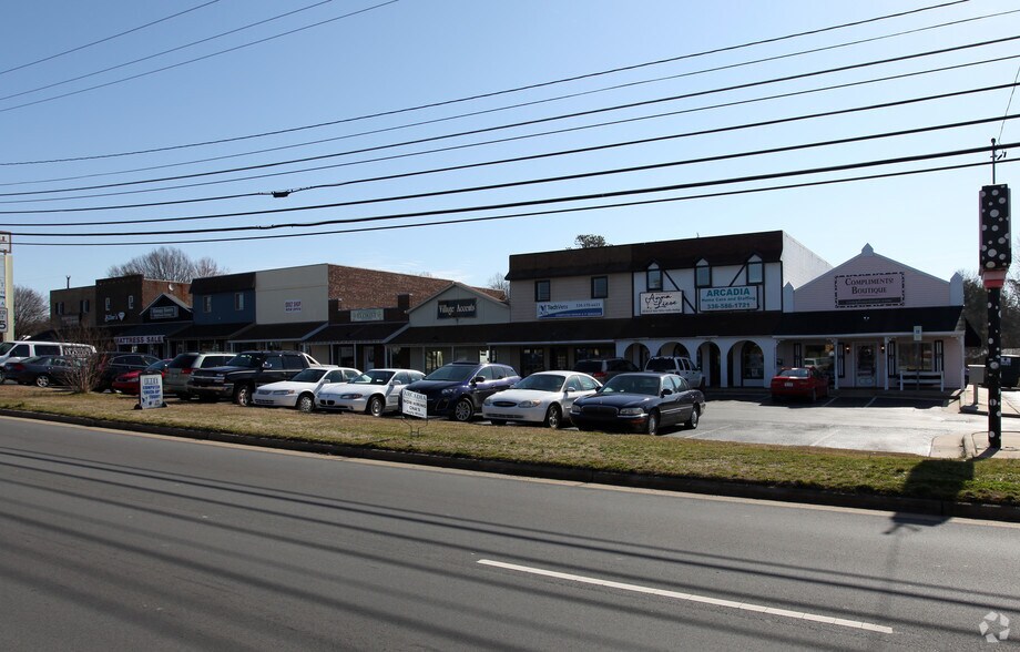 More Photos Of 344-564 Huffman Mill Rd, Burlington Unknown For Lease
