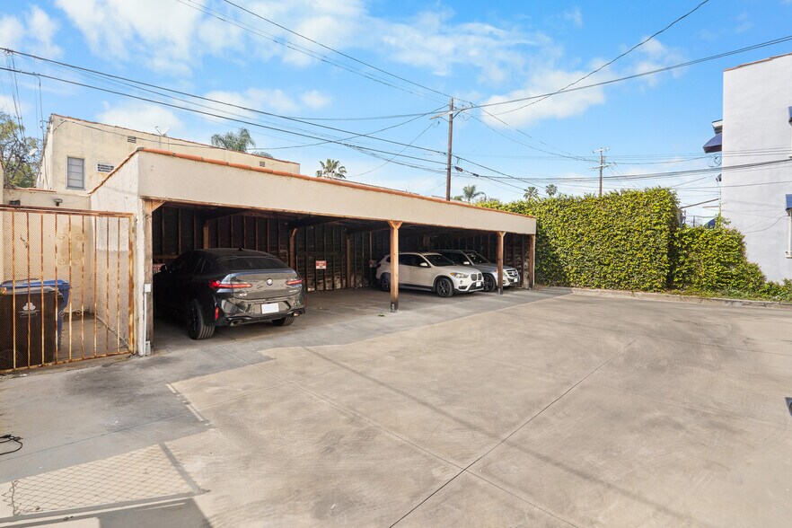 More Photos Of 327 N Ogden Dr, Los Angeles Apartments For Sale