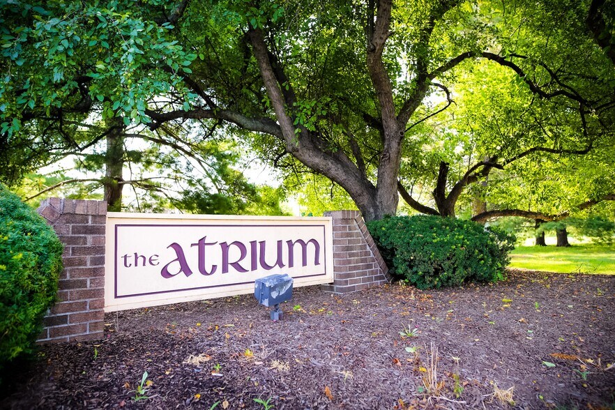 More Photos Of 4 Terry Dr, Newtown Medical For Lease