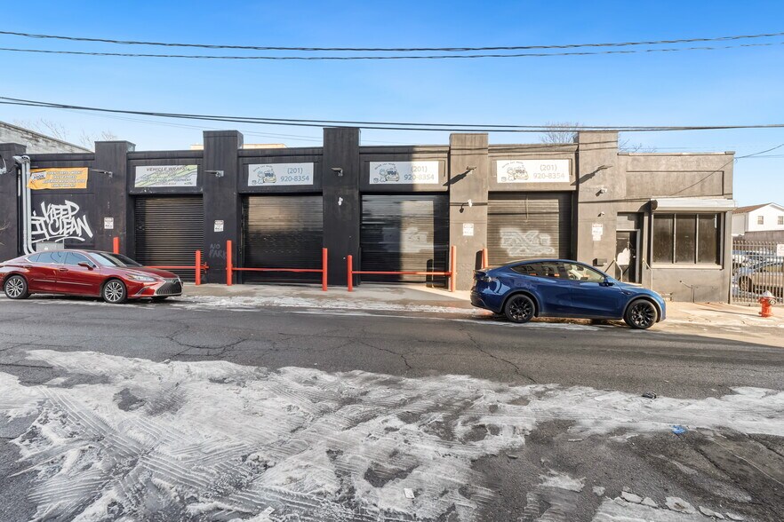 More Photos Of 104-110 Harrison Ave, Jersey City Warehouse For Lease