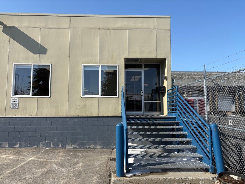 More Photos Of 431 E 104th Ave, Anchorage Truck Terminal For Lease