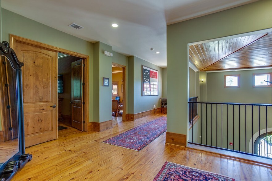 More Photos Of 403 Corporate Woods Dr, Magnolia Medical For Lease