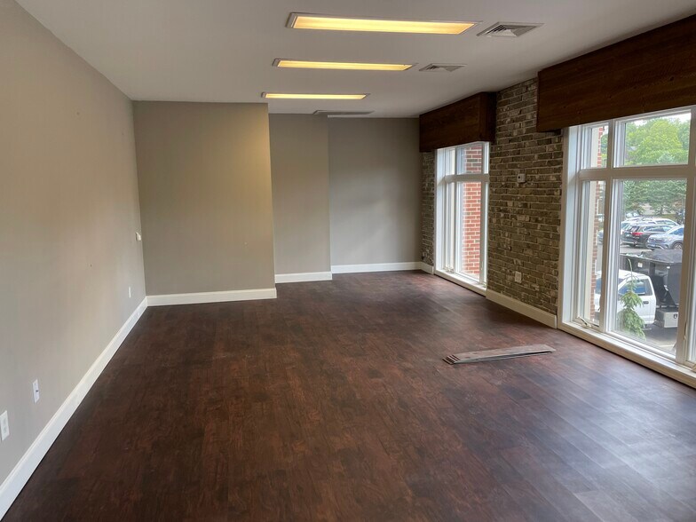 More Photos Of 100 State Route 37, New Fairfield Medical For Lease