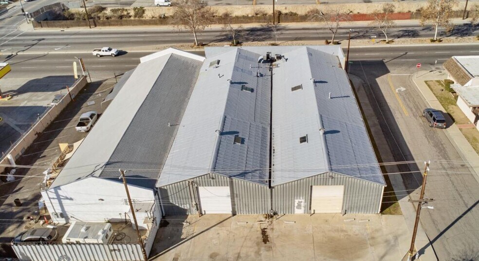 More Photos Of 2930 Union Ave, Bakersfield Warehouse For Sale