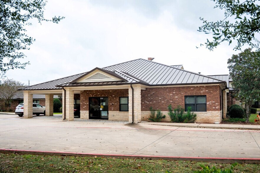 More Photos Of 4422 Riverstone Blvd, Missouri City Skilled Nursing Facility For Sale