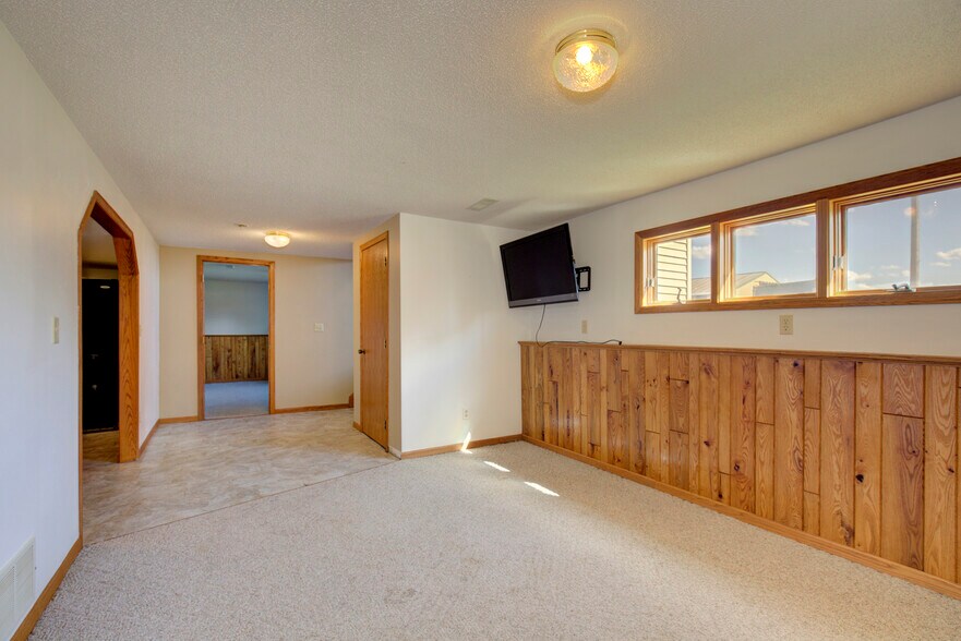 More Photos Of 2854 Hwy 65, Mora Self Storage For Sale