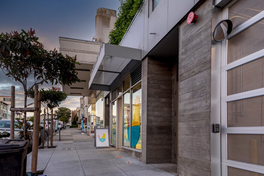 More Photos Of 3 Stanyan St, San Francisco Storefront For Sale