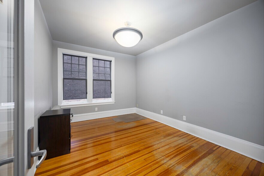 More Photos Of 214 Main St, Poughkeepsie Loft Creative Space For Sale