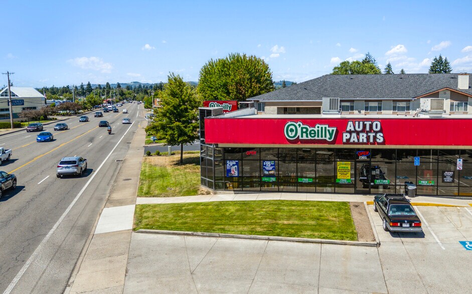 More Photos Of 2301 E Portland Rd, Newberg Freestanding For Sale
