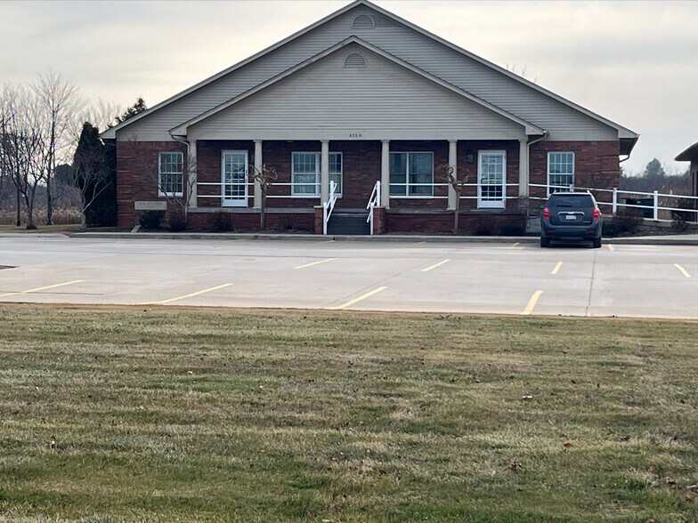 More Photos Of 4154 River Rd, East China Medical For Sale