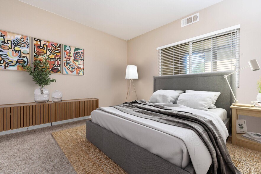 More Photos Of 2855 Foothill Blvd, La Verne Apartments For Lease